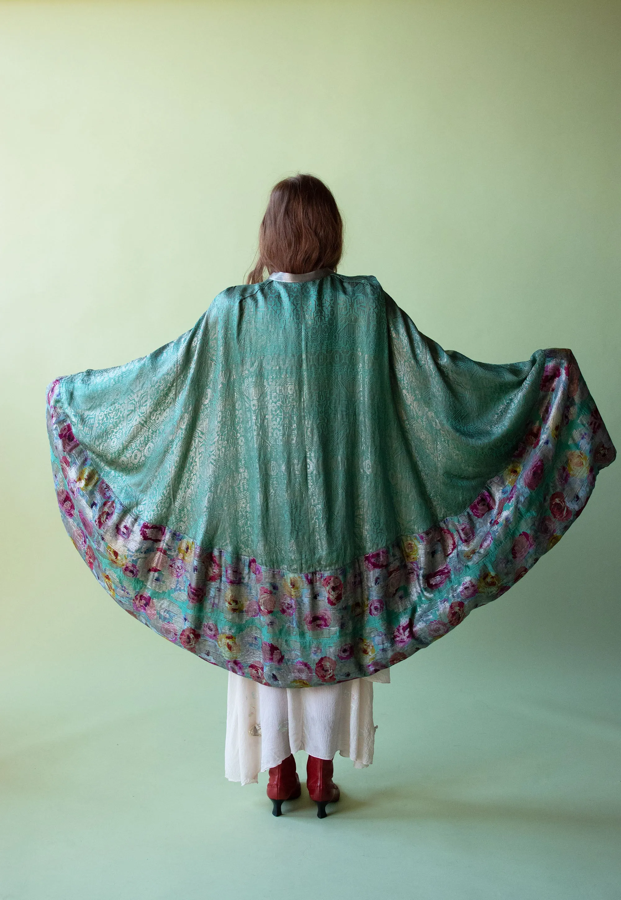 1920s Lame Cape