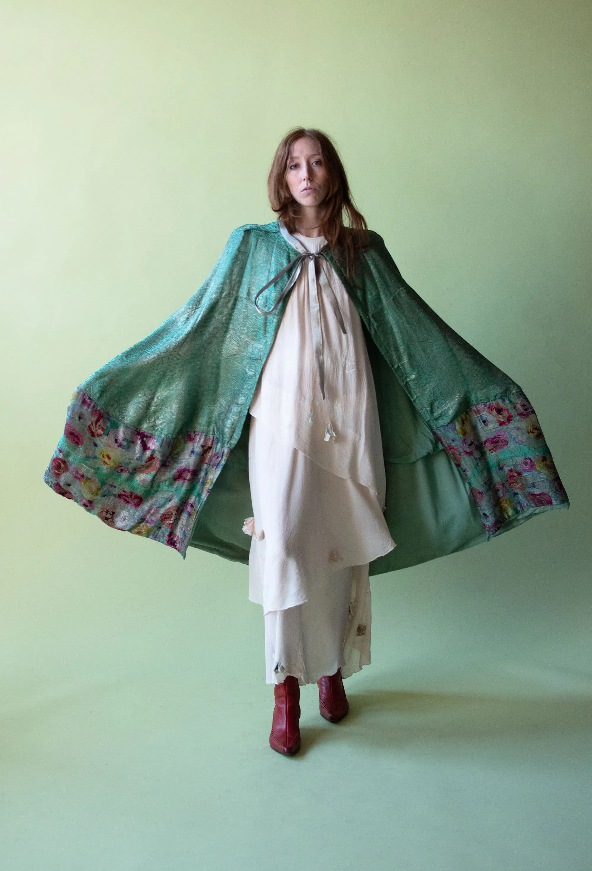 1920s Lame Cape