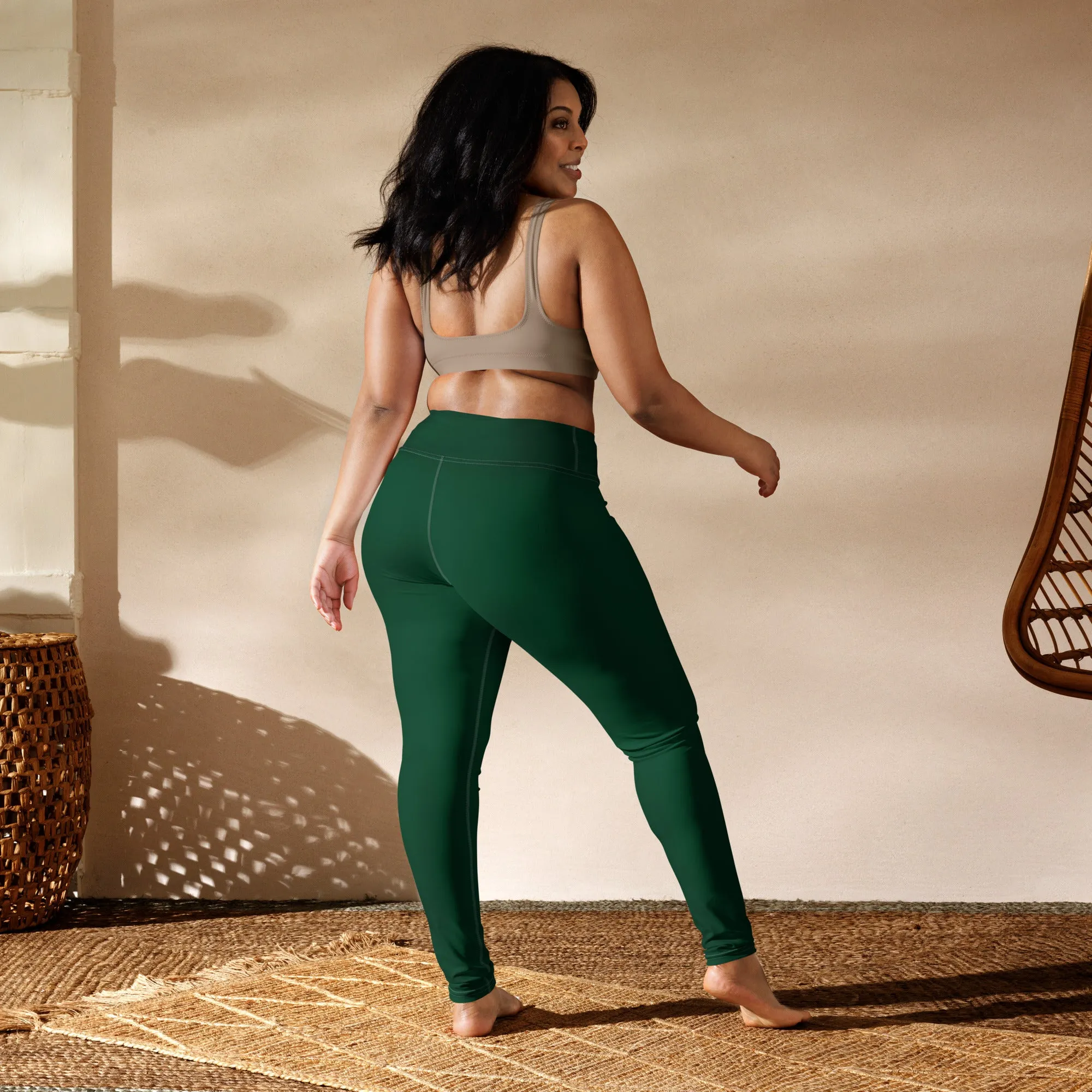 Active Lifestyle: Solid Color Leggings for Her Workout - Sherwood Forest