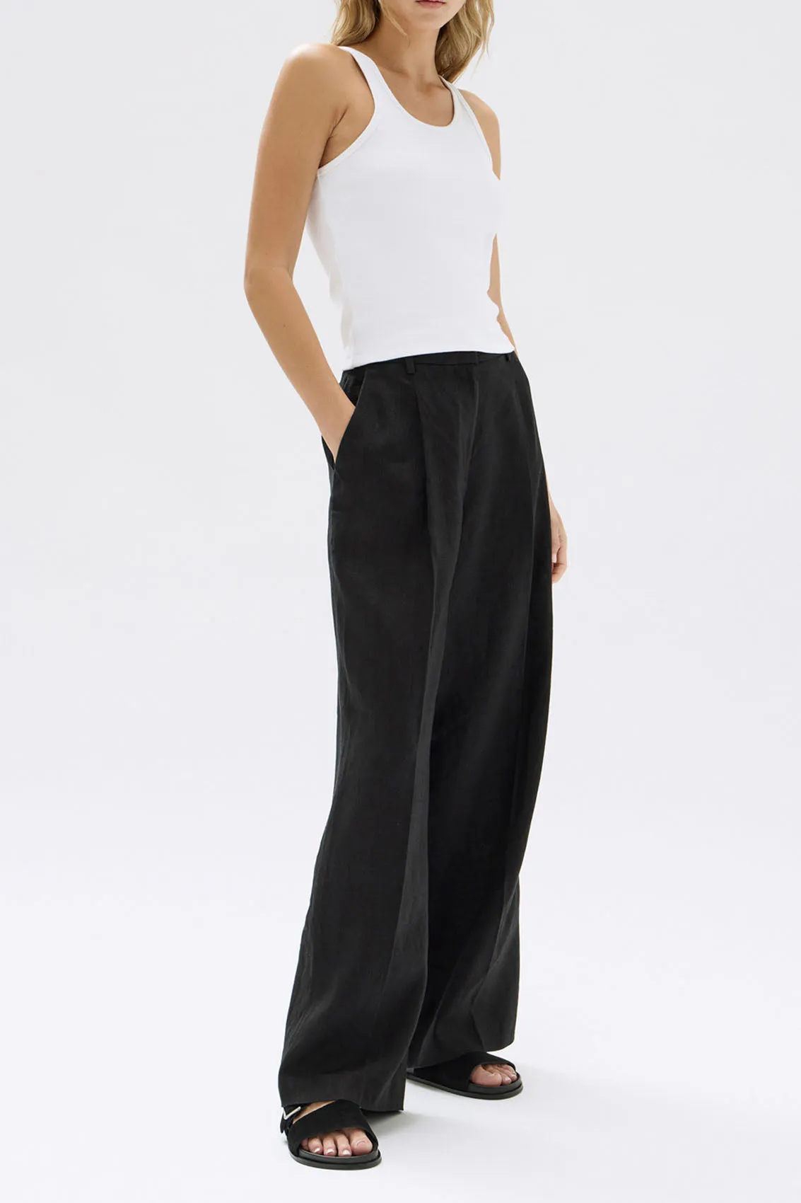 Assembly Label 'Aria Linen Pant' - Black
