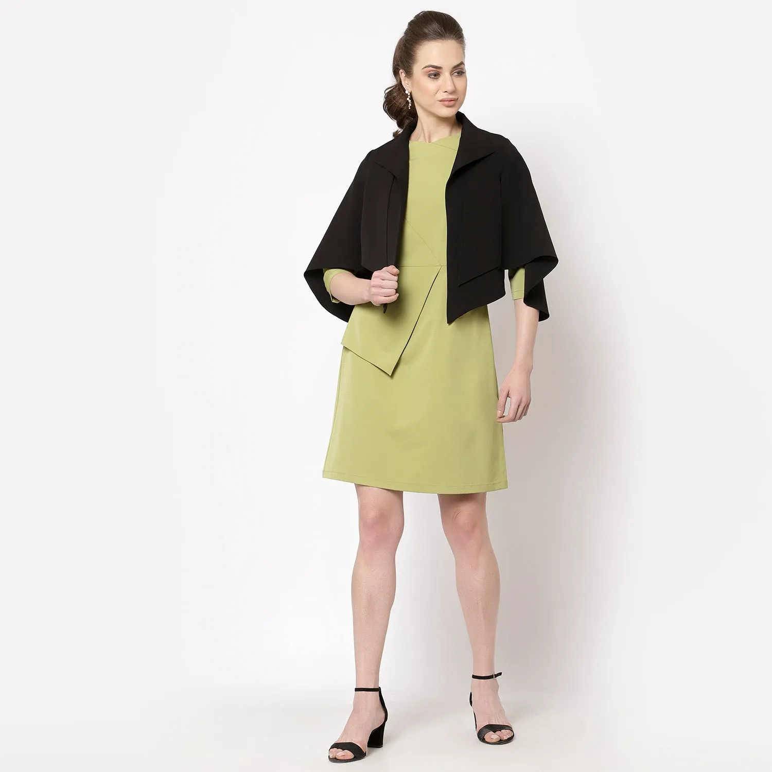 Black Layerd Cape With Slits