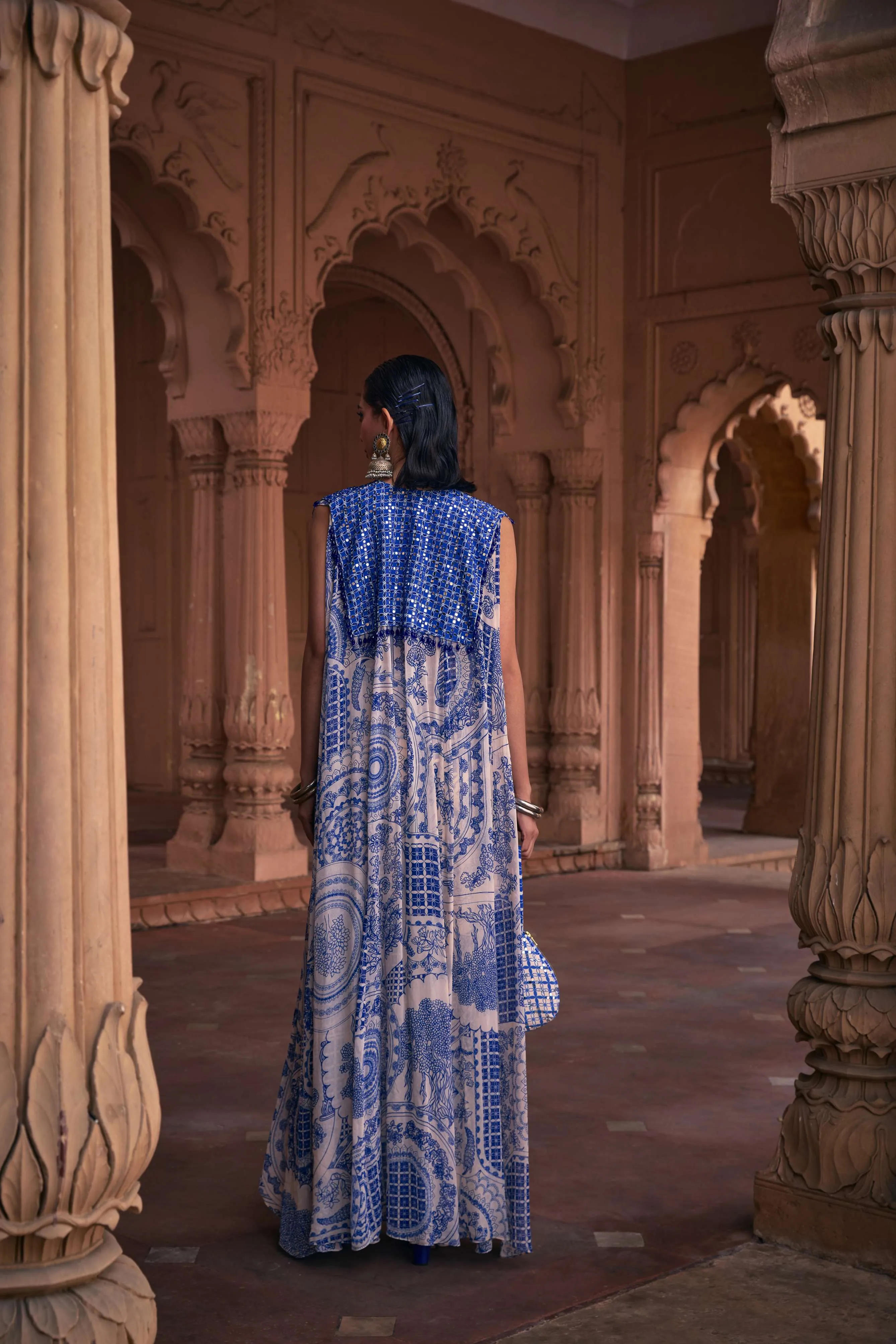 BLUE THIKRI PRINT & HIGHLIGHTED  CAPE SET