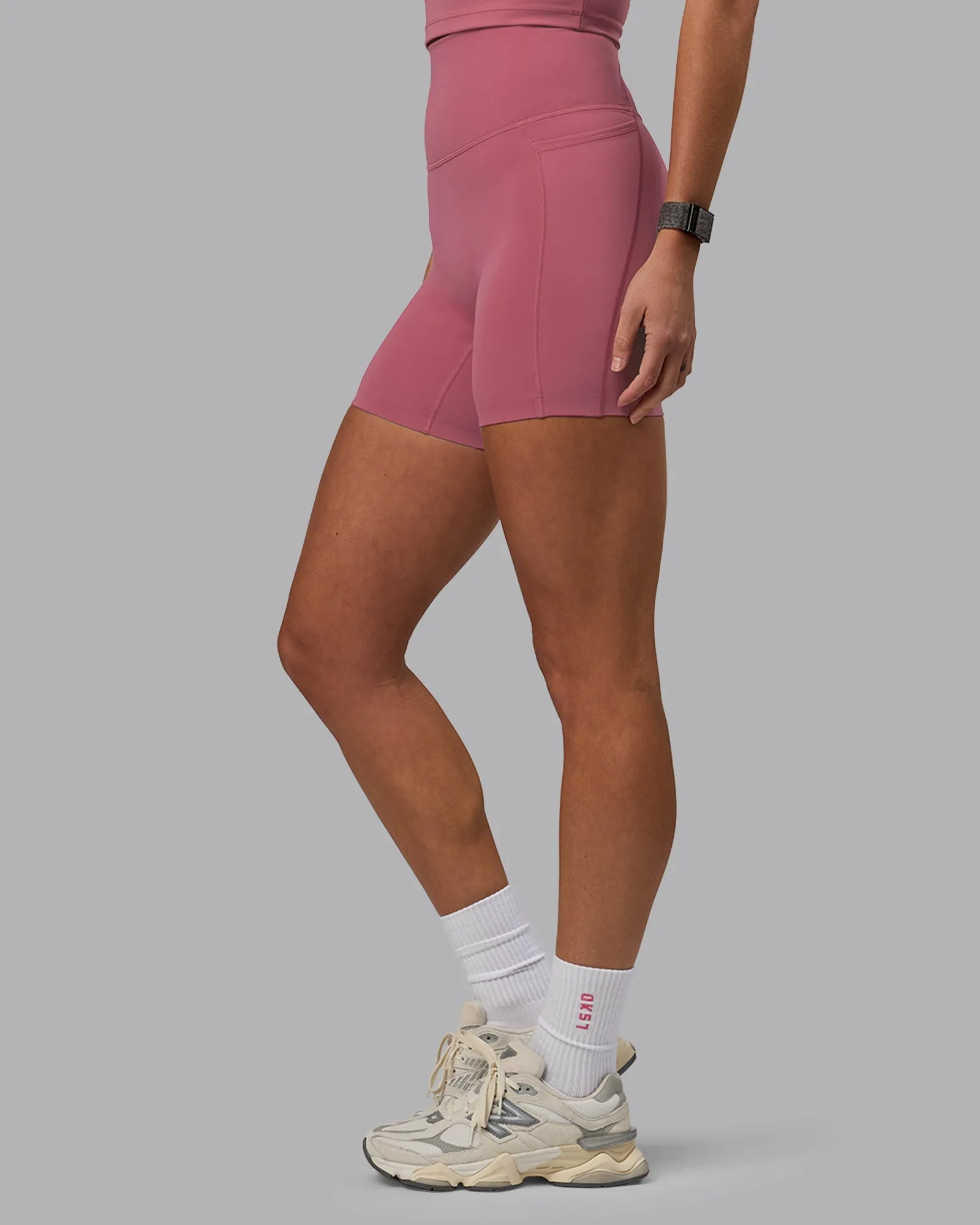 Elixir Mid-Length Shorts With Pockets - Mauve Haze