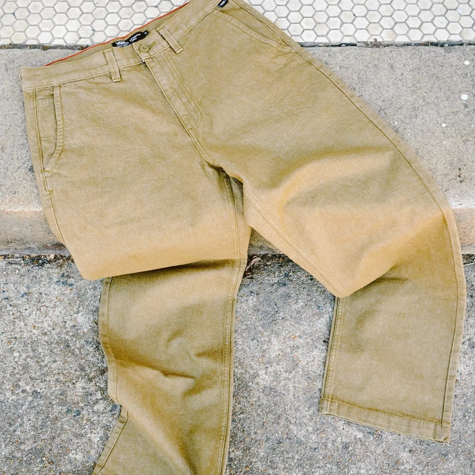 Gilbert Crockett Authentic Chino Loose