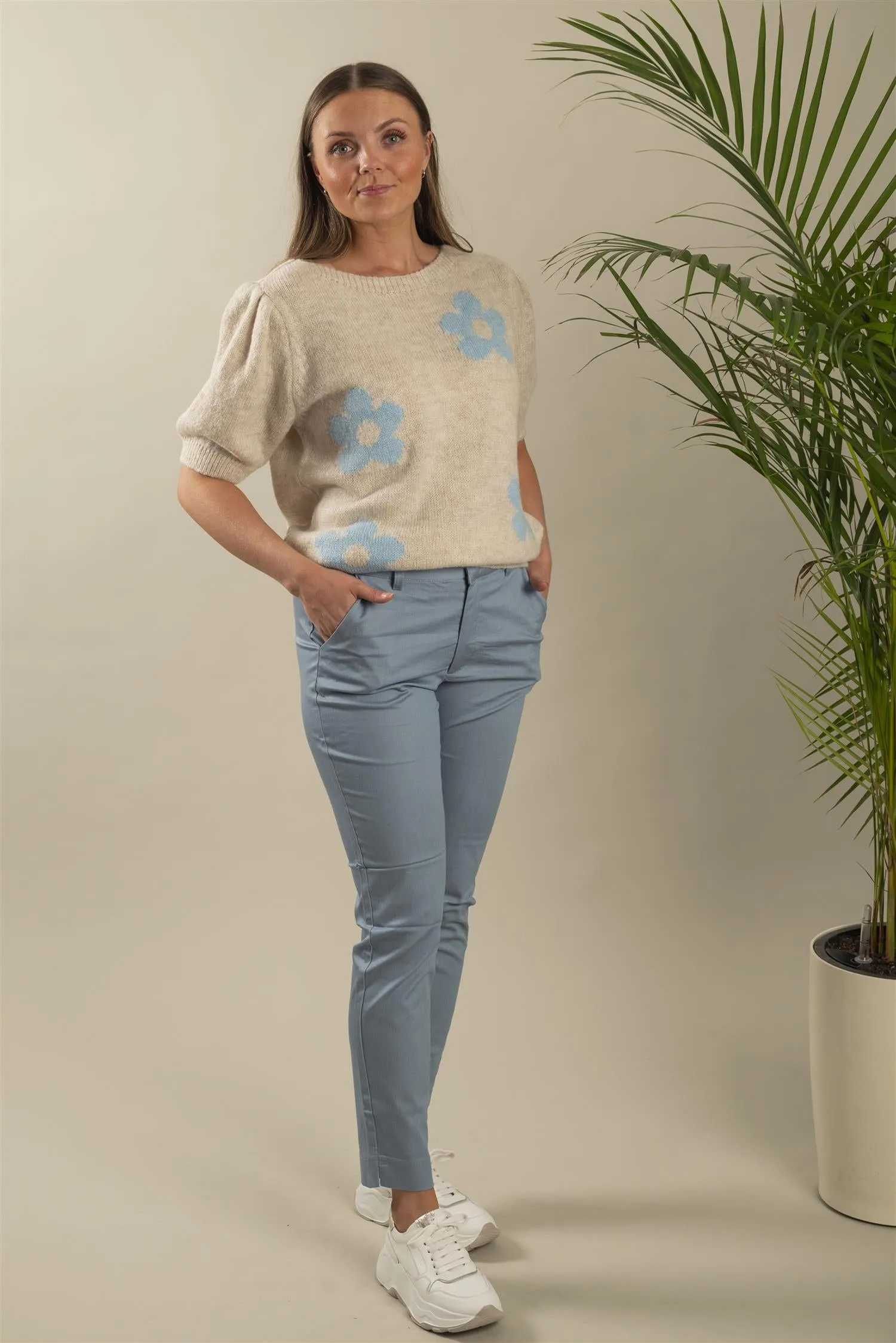 KAlea 7/8 Chino Pant - Faded Denim