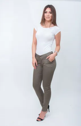 Nantes Chino Woman