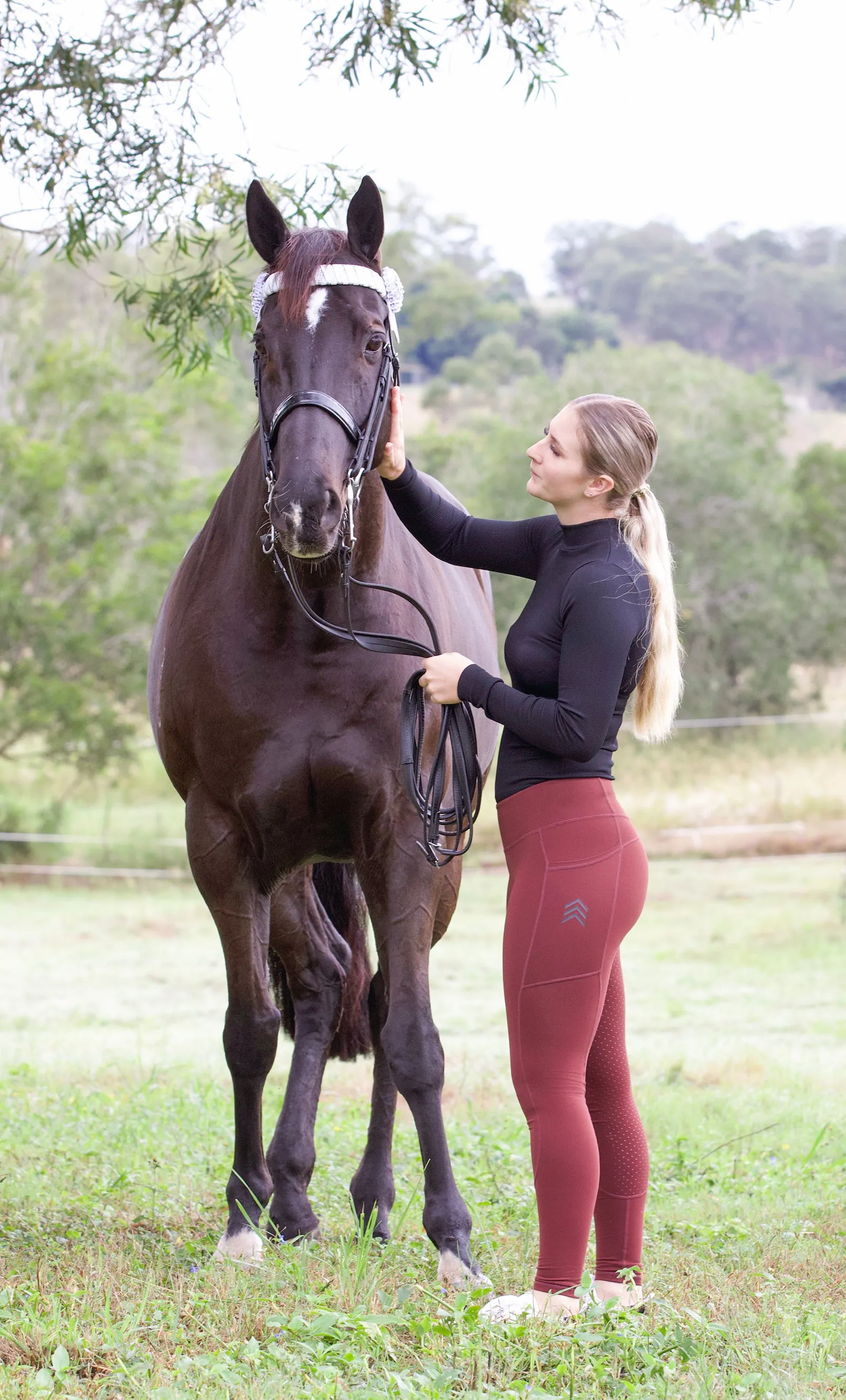 NOMAD ATHLETIC RIDING TIGHTS - MAROON