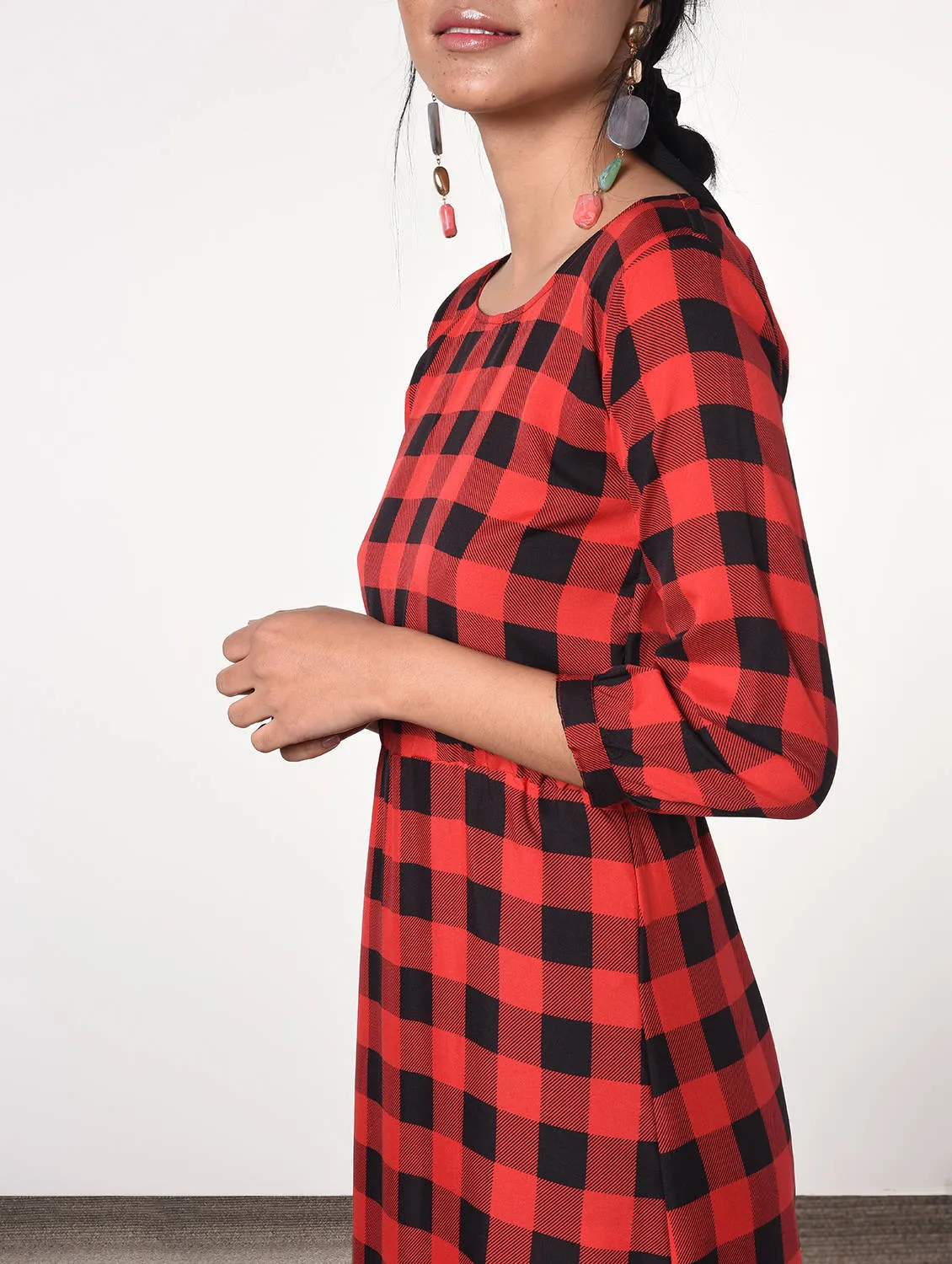 Side slit checkered maxi dress