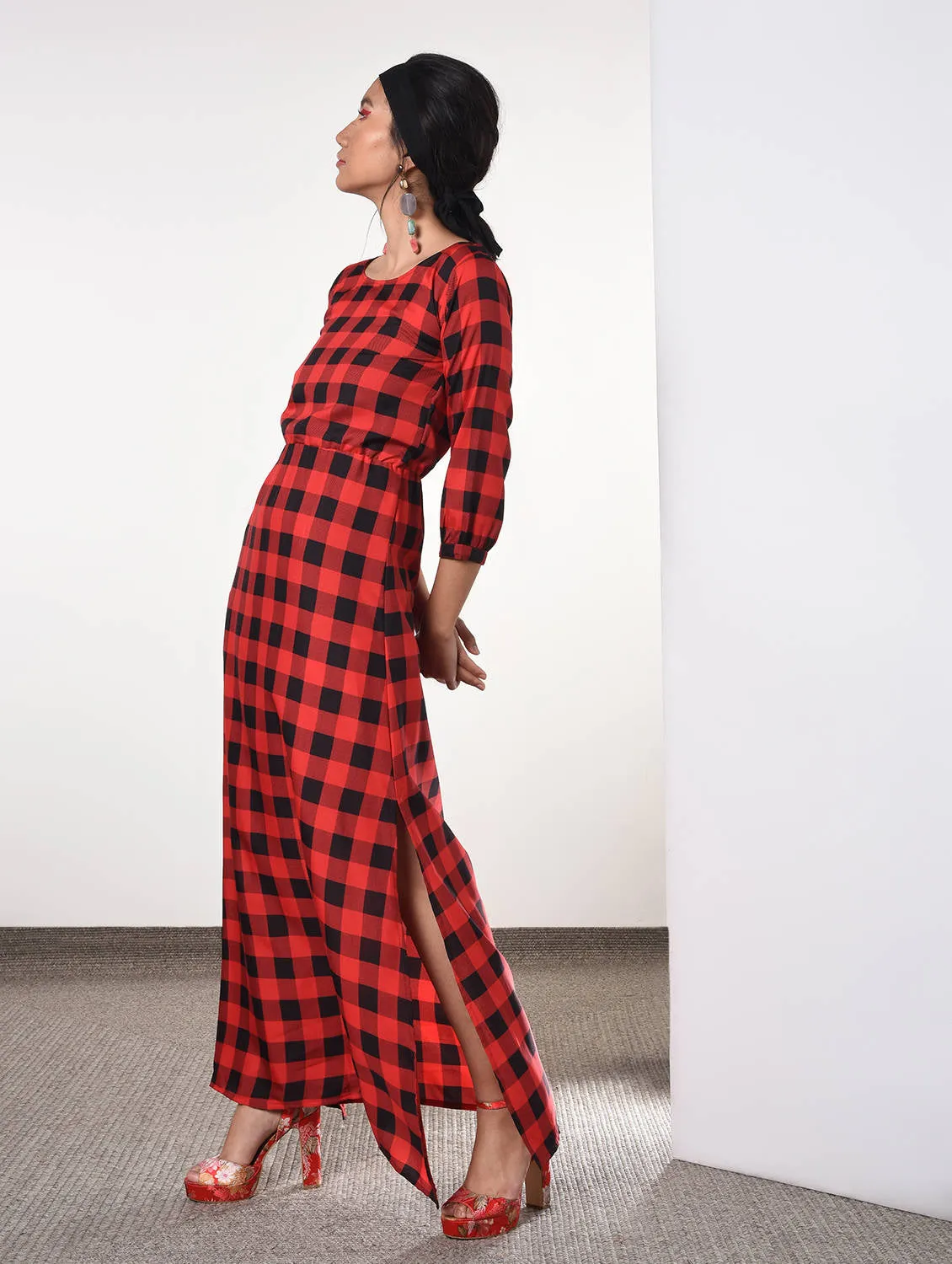Side slit checkered maxi dress
