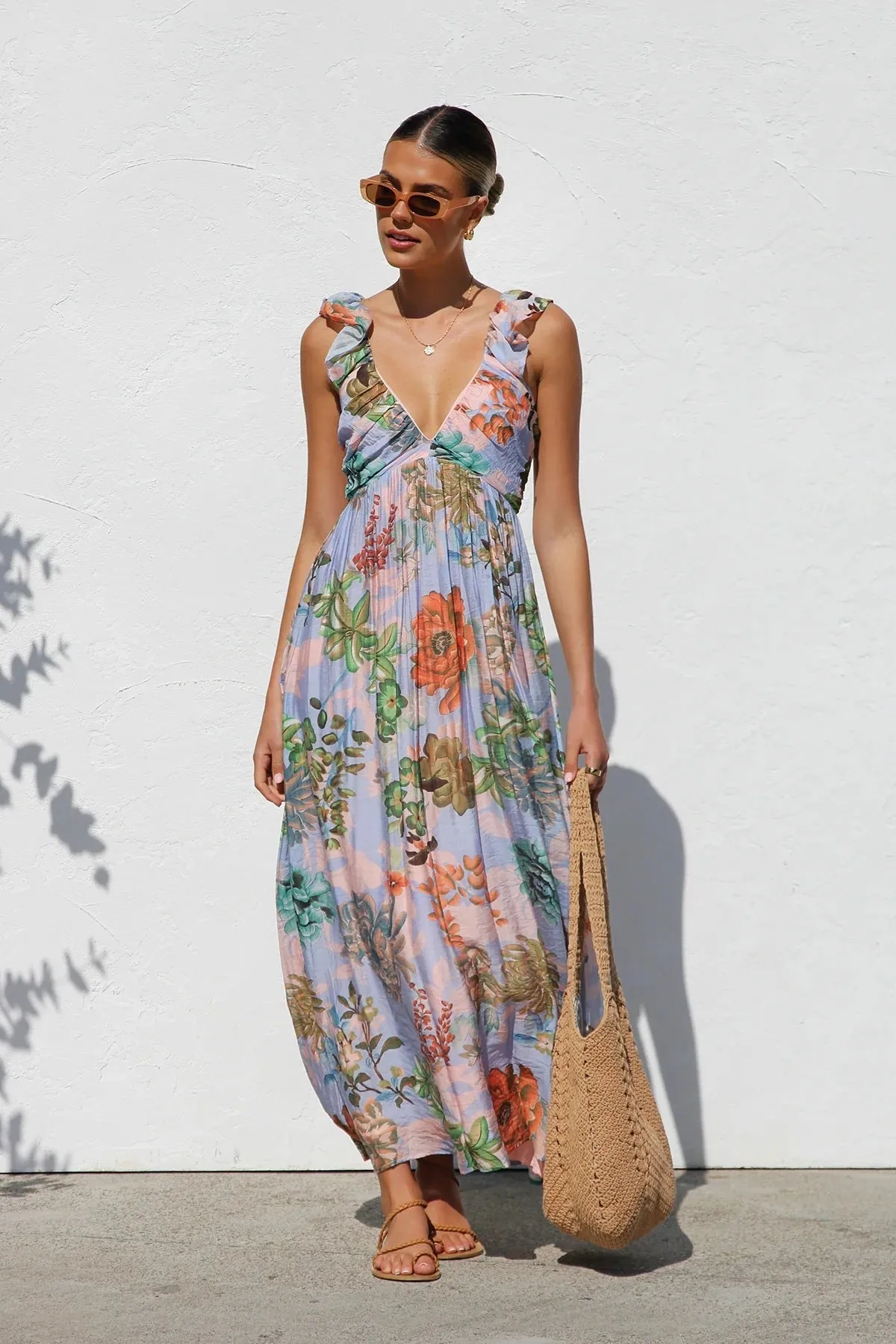 Summer Printed V Neck Large Swing Strap Dress