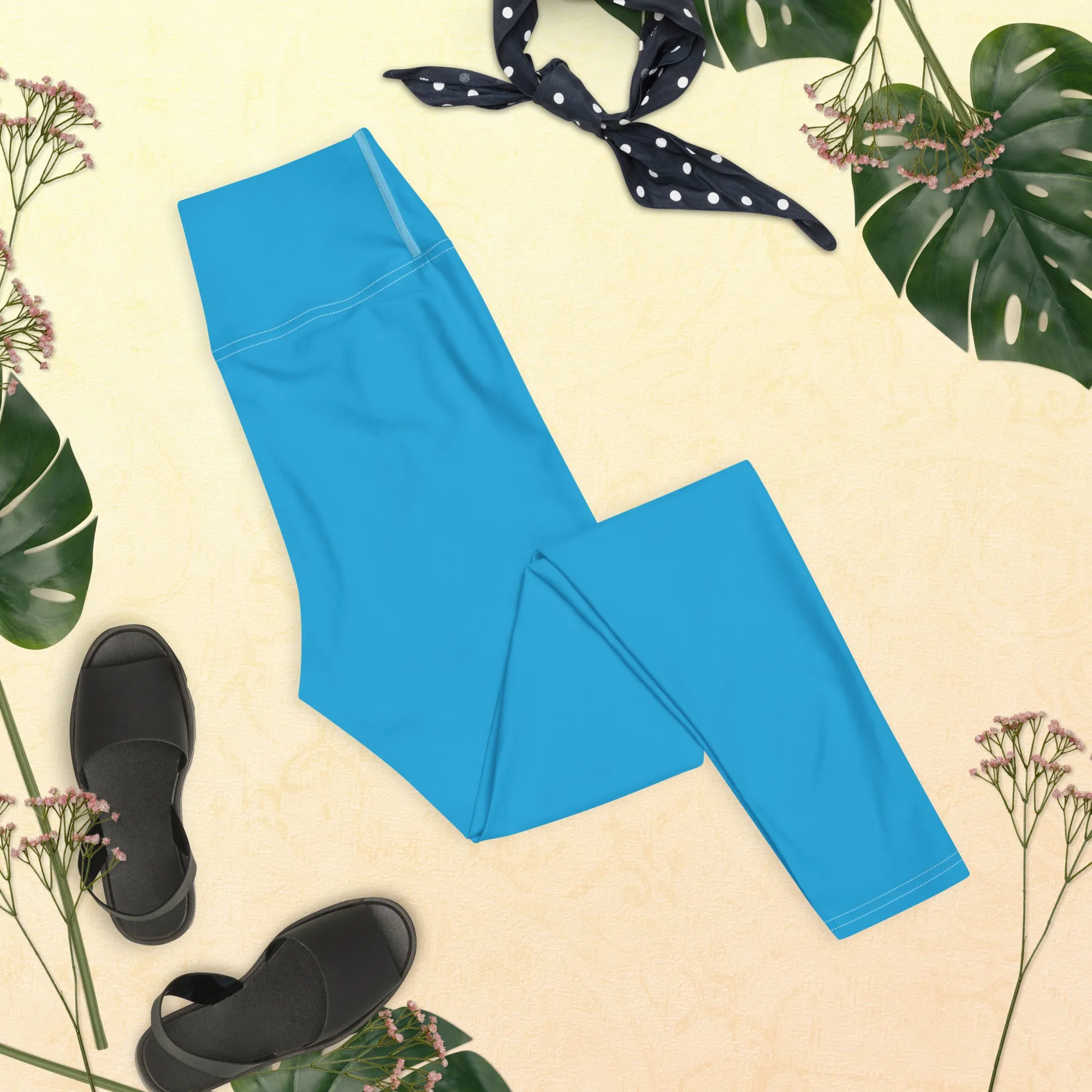 Urban Chic: Women's Solid Color Yoga Pants Leggings - Cyan