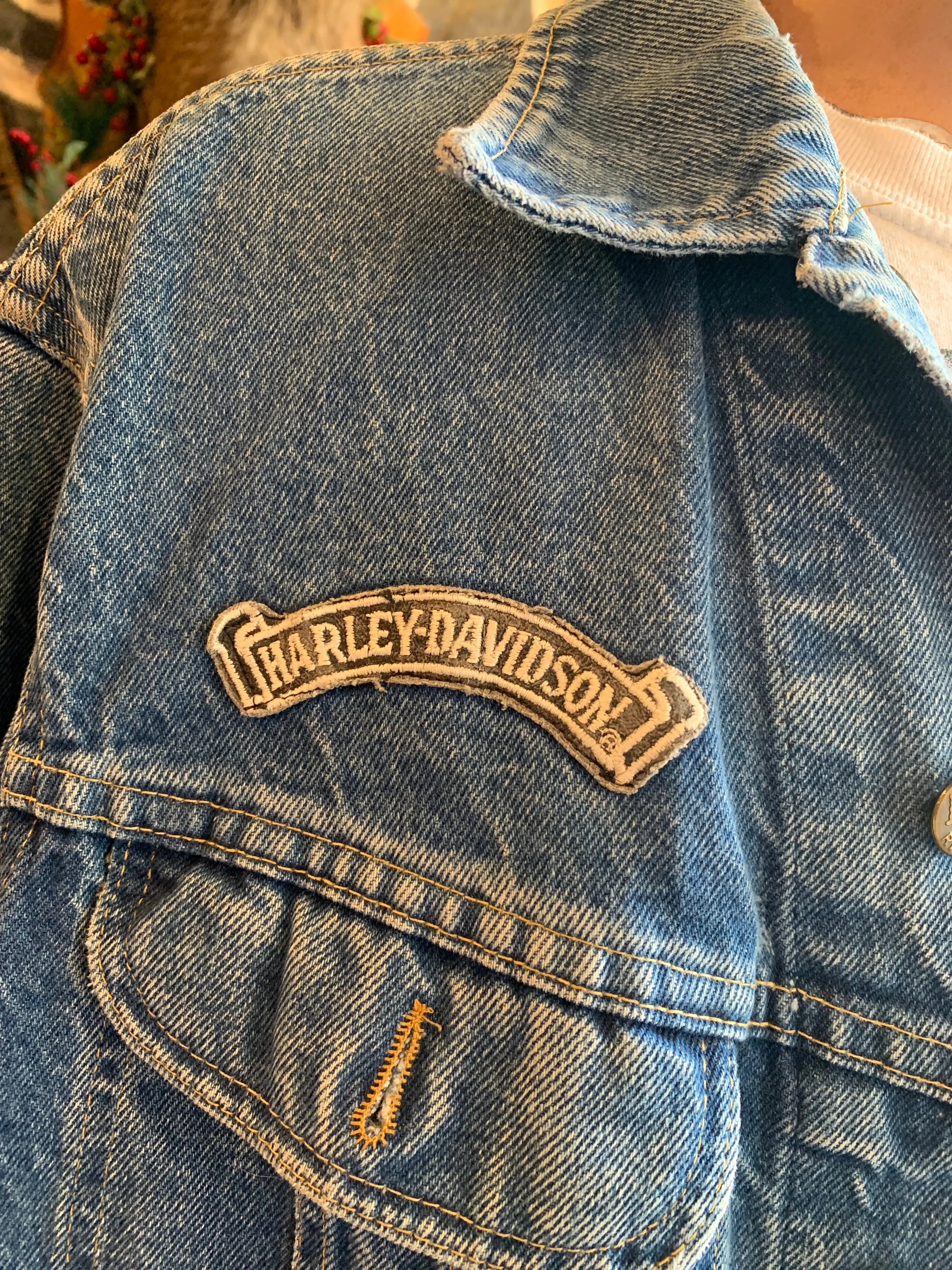 Vintage Lee Denim Jacket & Harley Patches. Rare. LA Import. 44R Large. FREE POST