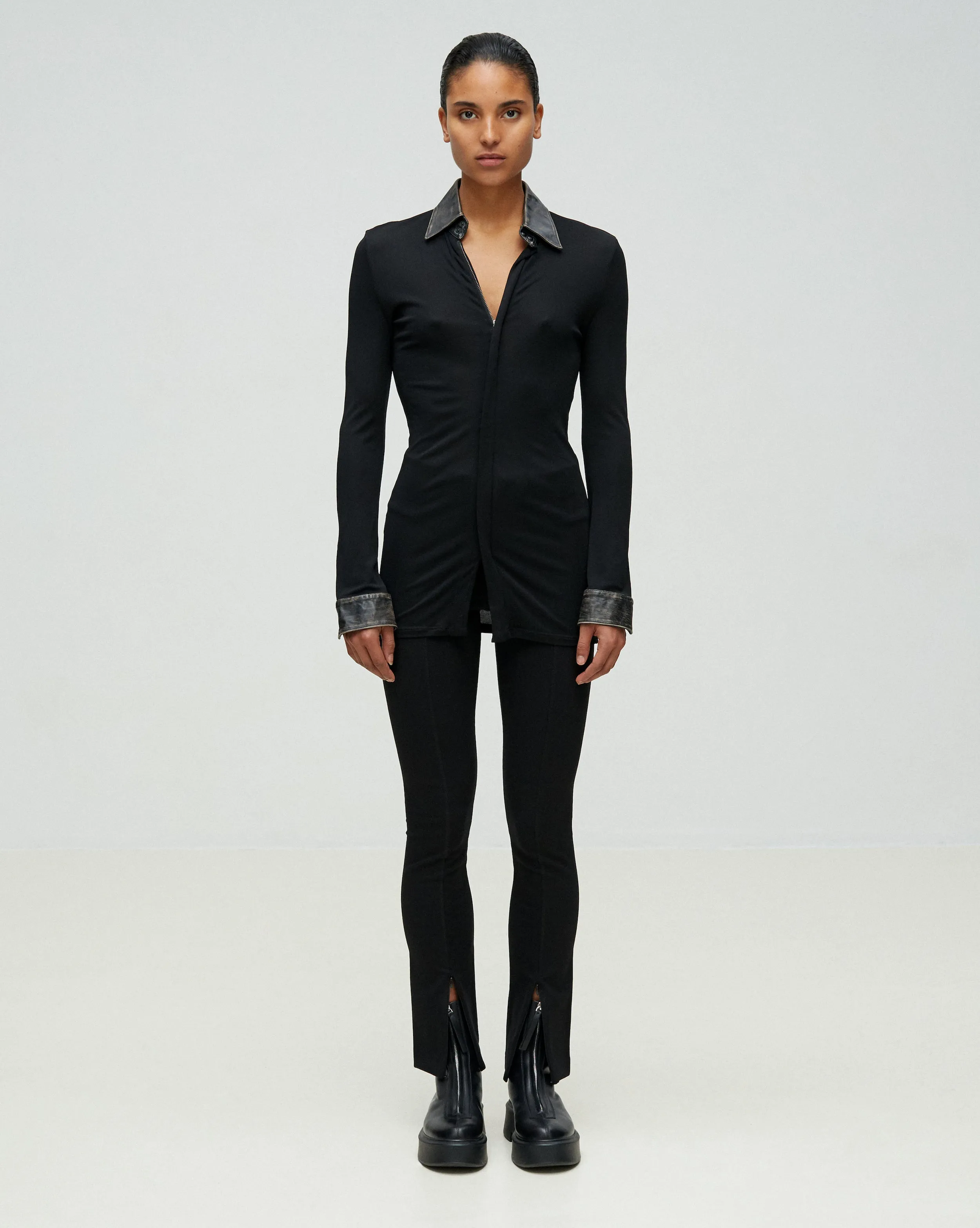 ZIP UP BLOUSE